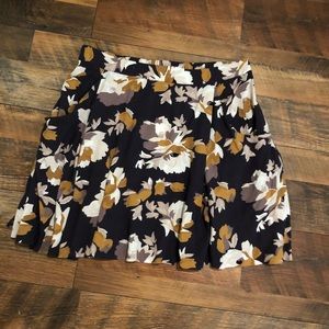 Old navy floral print skirt